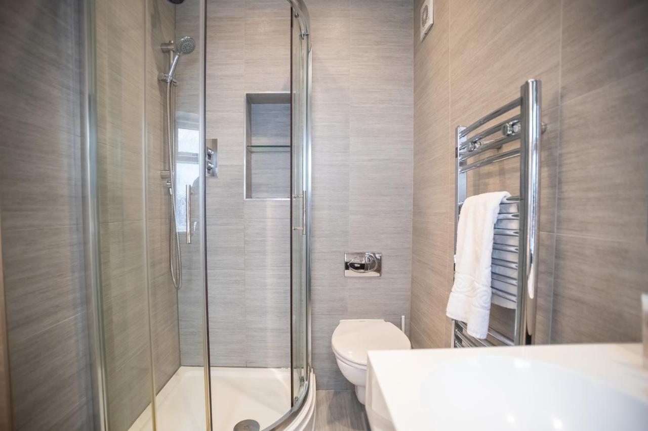 Perfect For Business & Corporate Stays - Three Bed With City View Shoreditch 런던 외부 사진
