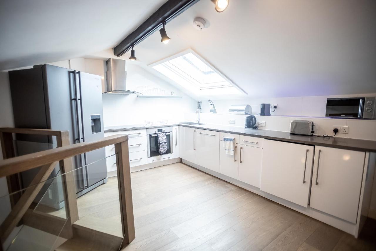 Perfect For Business & Corporate Stays - Three Bed With City View Shoreditch 런던 외부 사진